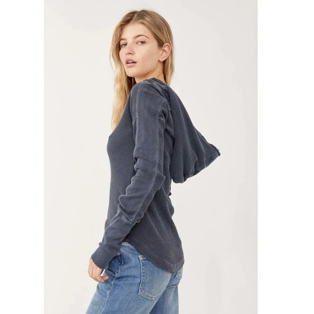 NWT Free People We The Free Margo Essential Waffle Hoodie Outerspace Navy XS - Picture 3 of 5